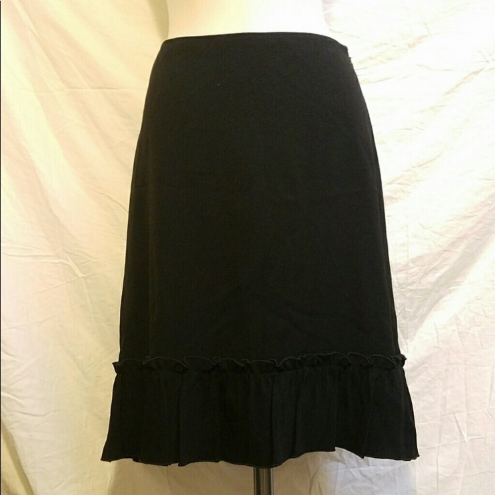 Final MOSCHINO Black Crepe Skirt with Ruffle Hem
